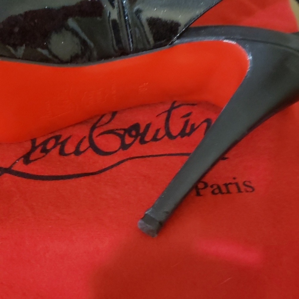Shoes - Picture 7 of 7